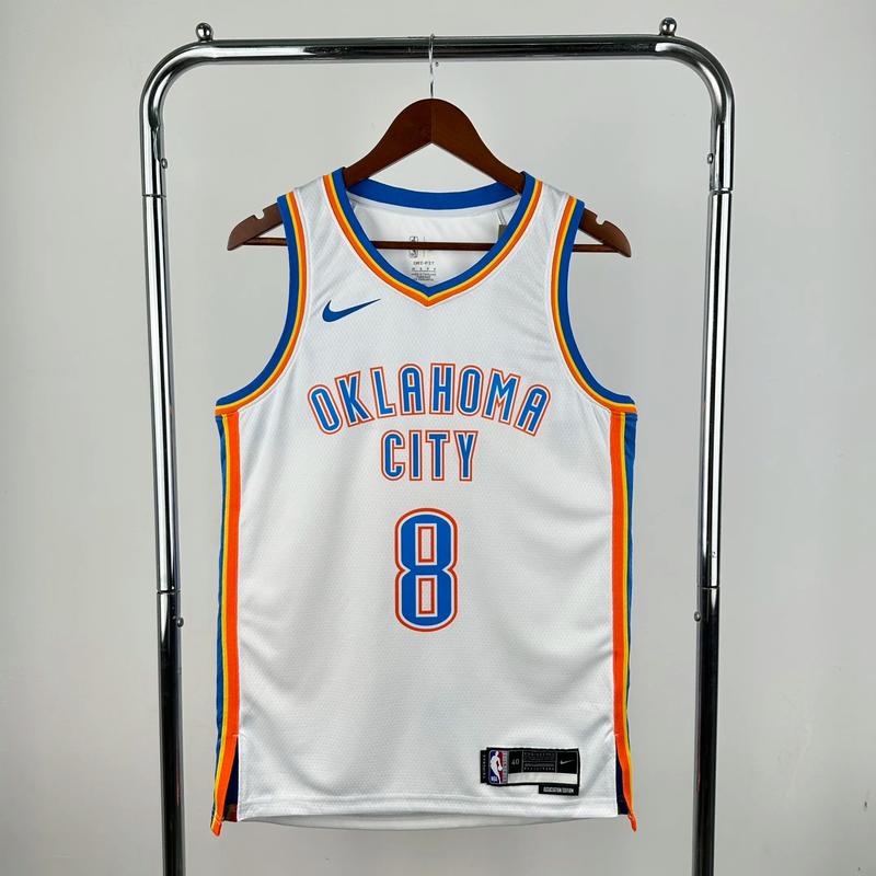 nba鲍文数据，鲍文球衣号码？