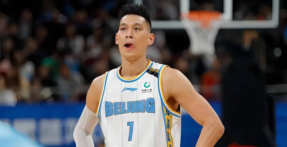 林书豪现在在cba什么队，林书豪去年在cba打的怎么样