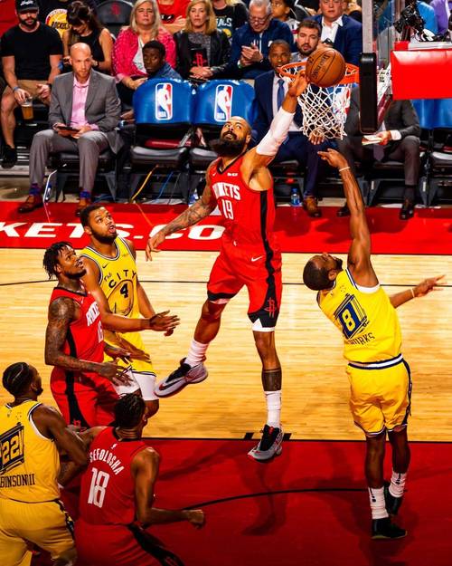 nba钱德勒哈奇森，钱德勒哈气森？