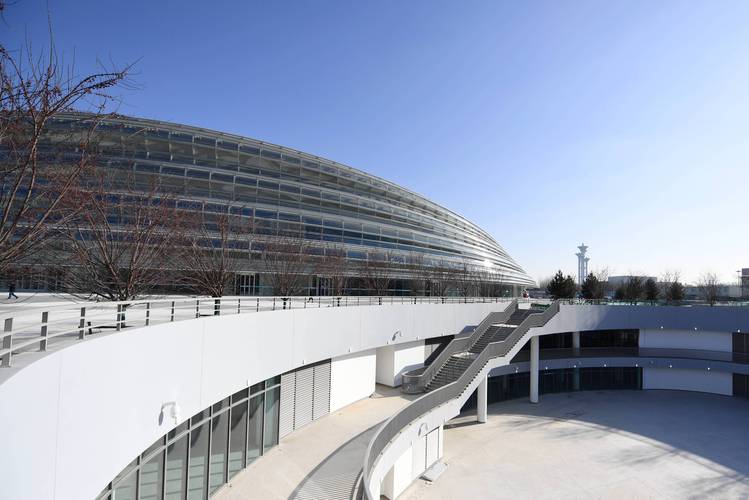 北京冬奥会场馆之一首都体育馆修建于哪一年,首都体育馆冬奥会项目?